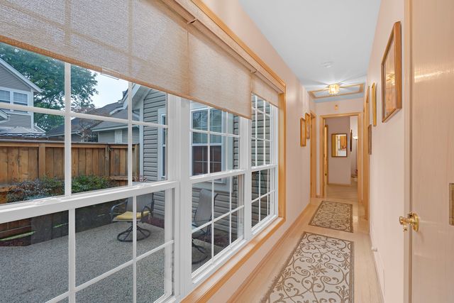 2026 N Windham Court, Arlington Heights, IL 60004