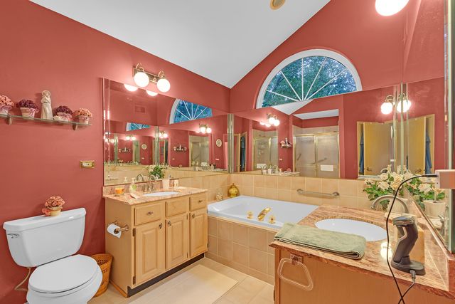 2026 N Windham Court, Arlington Heights, IL 60004
