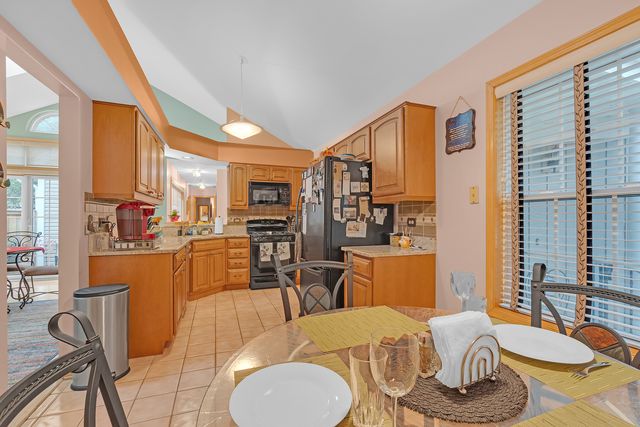2026 N Windham Court, Arlington Heights, IL 60004
