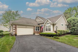 2026 N Windham Court, Arlington Heights, IL 60004