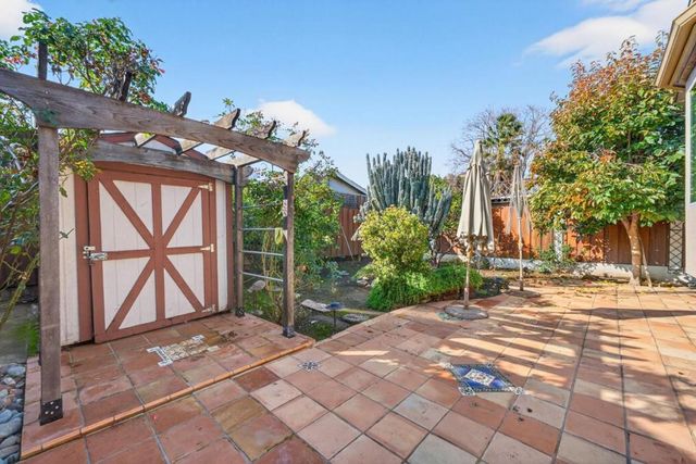 1043 Locust Street, San Jose, CA 95110