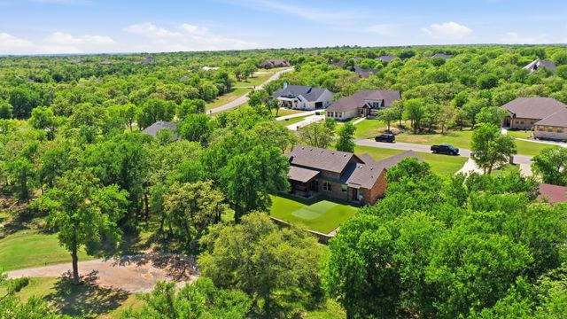 104 Oak Bend Court, Lipan, TX 76462