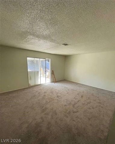 3955 Ventura Way, Las Vegas, NV 89121