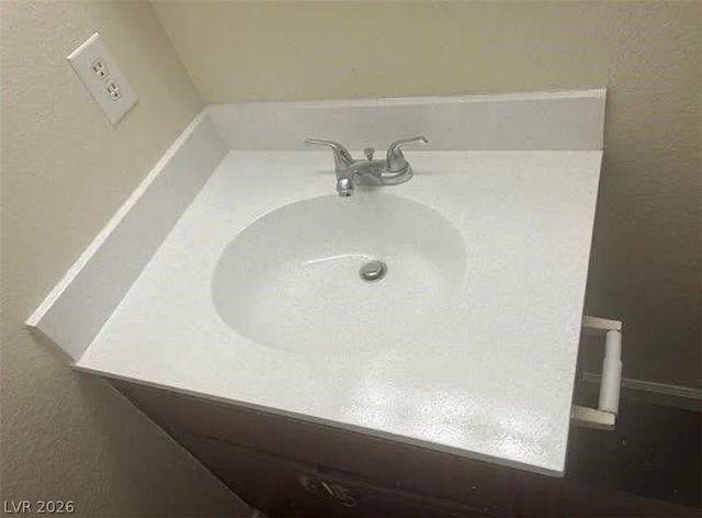 3955 Ventura Way, Las Vegas, NV 89121