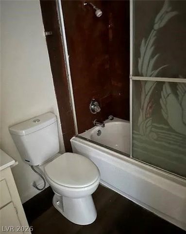 3955 Ventura Way, Las Vegas, NV 89121