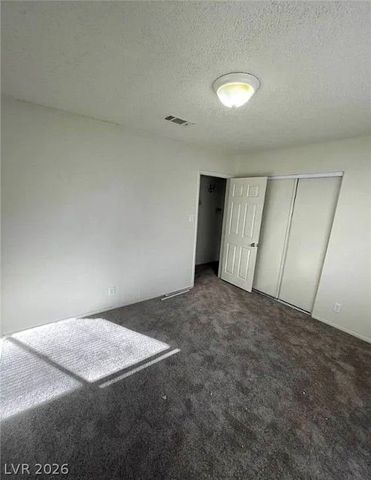 3955 Ventura Way, Las Vegas, NV 89121