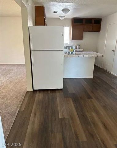 3955 Ventura Way, Las Vegas, NV 89121