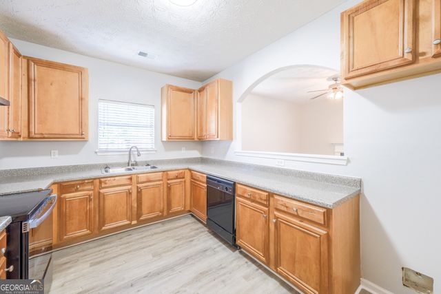 1551 Leonard Street, Hampton, GA 30228