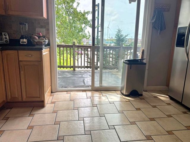 23-R Thorndike St 2, Everett, MA 02149