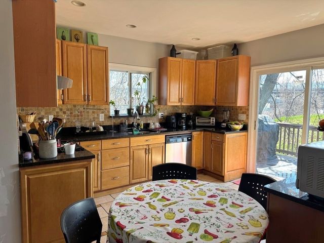 23-R Thorndike St 2, Everett, MA 02149