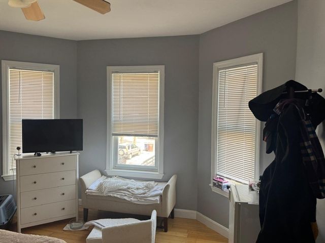 23-R Thorndike St 2, Everett, MA 02149