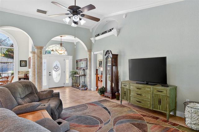 212 GOLF AIRE BOULEVARD, Winter Haven, FL 33884