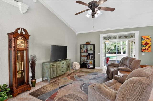 212 GOLF AIRE BOULEVARD, Winter Haven, FL 33884