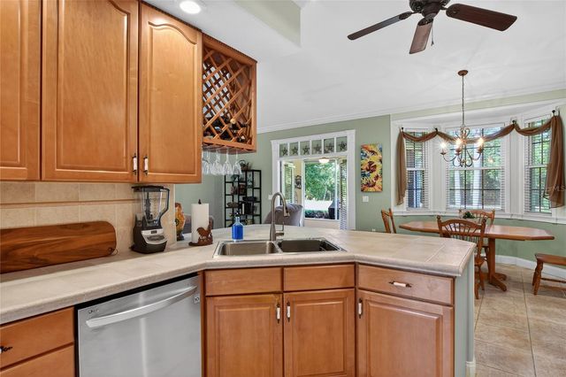 212 GOLF AIRE BOULEVARD, Winter Haven, FL 33884