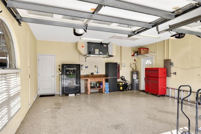 212 GOLF AIRE BOULEVARD, Winter Haven, FL 33884