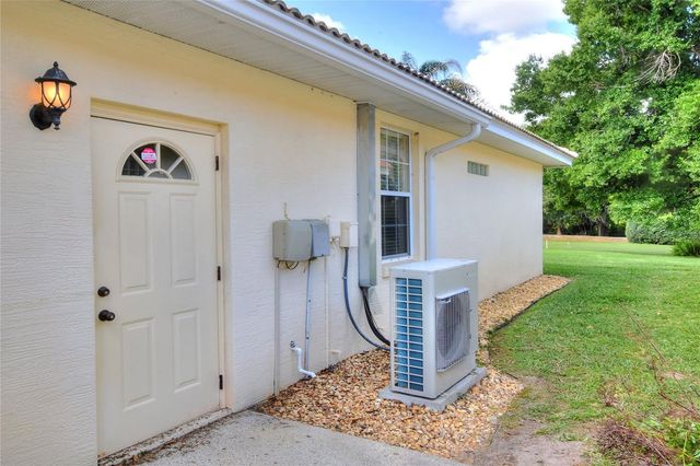 212 GOLF AIRE BOULEVARD, Winter Haven, FL 33884