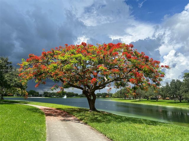 15167 SW 94th Ter 1, Miami, FL 33196