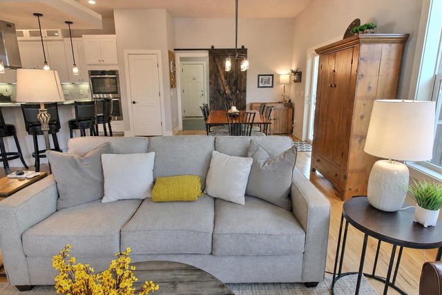 2436 Trevor Way, Madison, WI 53719