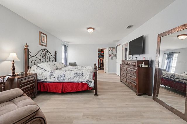 10617 ALDO MORO DRIVE, Wimauma, FL 33598