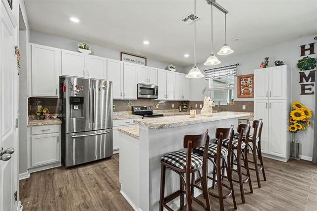 10617 ALDO MORO DRIVE, Wimauma, FL 33598