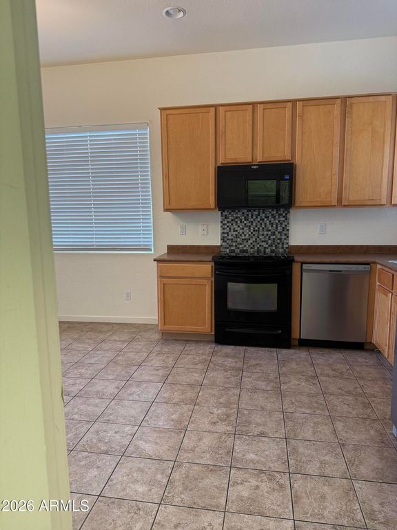 544 N ALMA SCHOOL Road 16, Mesa, AZ 85201 — photo 5