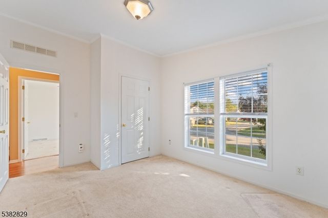 2 Edelweiss Way, White Twp., NJ 07823