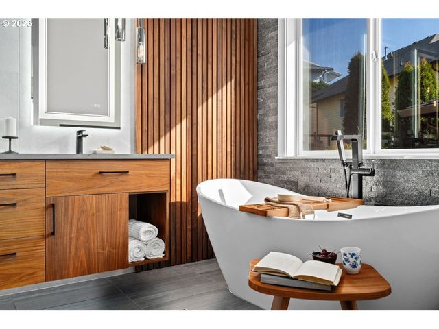 3038 Nw 12TH Ave, Camas, WA 98607