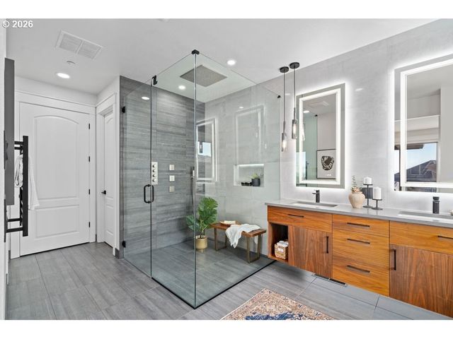 3038 Nw 12TH Ave, Camas, WA 98607