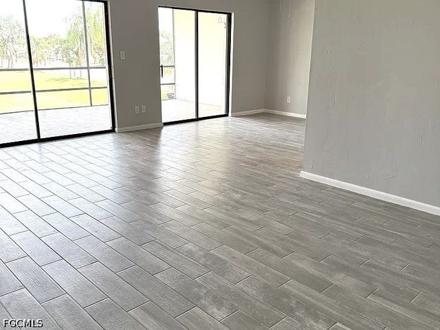 4728 Orange Grove BLVD 12, North Fort Myers, FL 33903