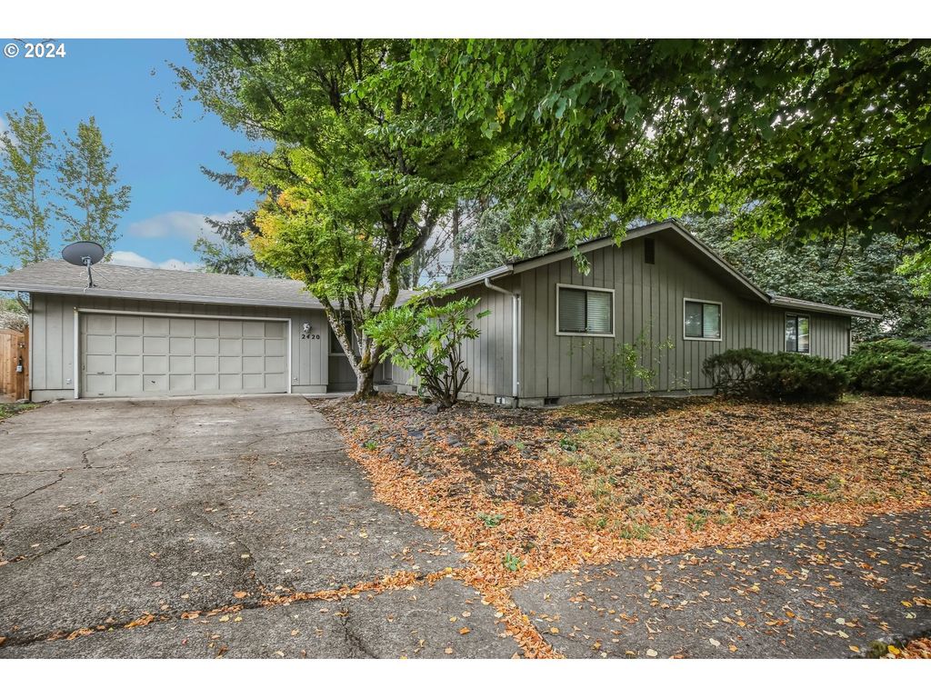 2420 WILLONA Dr, Eugene, OR 97408