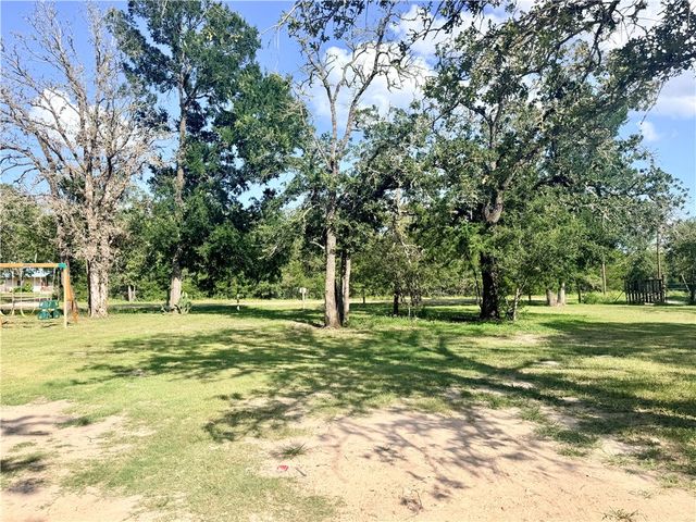 952 Timber Ridge, Caldwell, TX 77836