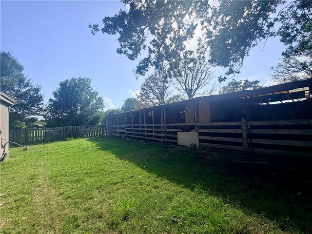 952 Timber Ridge, Caldwell, TX 77836