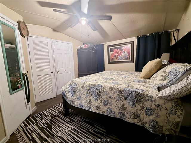 952 Timber Ridge, Caldwell, TX 77836