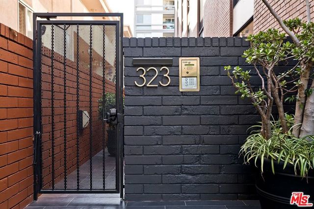 323 N Palm Drive 3, Beverly Hills, CA 90210