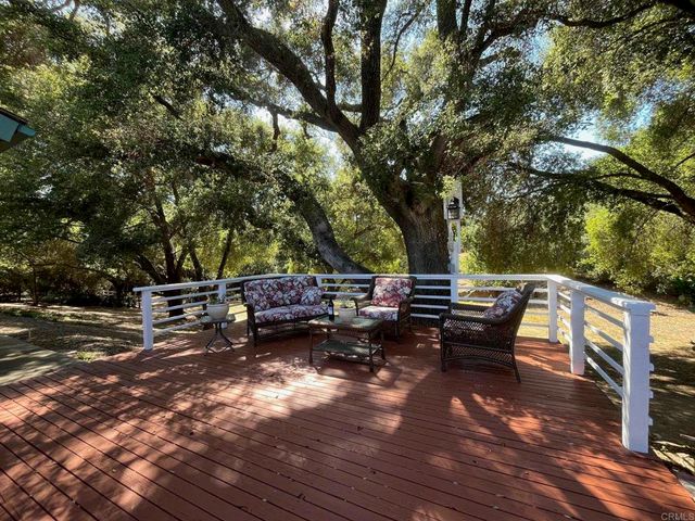 15426 Vali Hai Rd, Poway, CA 92064