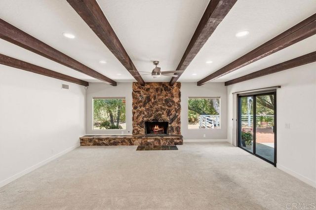 15426 Vali Hai Rd, Poway, CA 92064