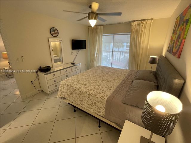 201 178th Drive 313, Sunny Isles Beach, FL 33160