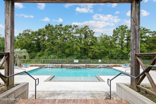 109 Fallow Lane, Broussard, LA 70518