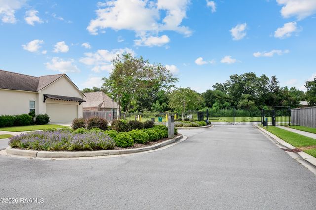109 Fallow Lane, Broussard, LA 70518