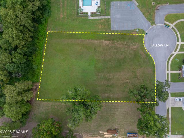 109 Fallow Lane, Broussard, LA 70518