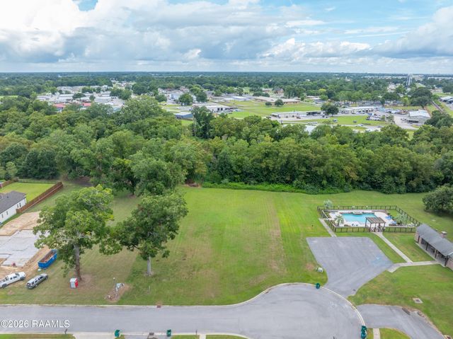 109 Fallow Lane, Broussard, LA 70518