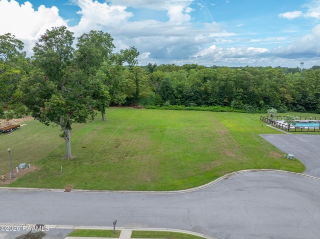 109 Fallow Lane, Broussard, LA 70518