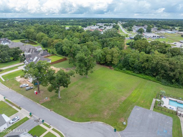 109 Fallow Lane, Broussard, LA 70518