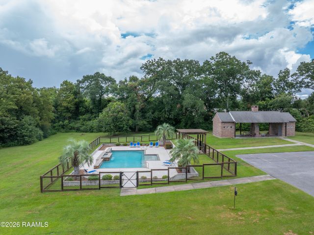 109 Fallow Lane, Broussard, LA 70518