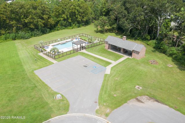 109 Fallow Lane, Broussard, LA 70518