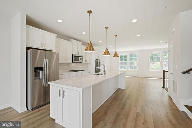 204 ASHTON MARKET ALY, Ashton, MD 20861
