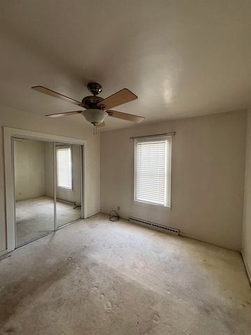 207 Coolidge Drive, Bay City, MI 48706