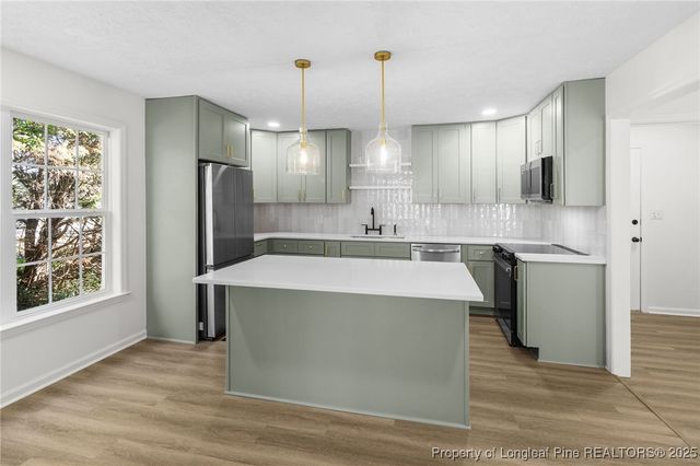 3638 Golfview Road, Hope Mills, NC 28348