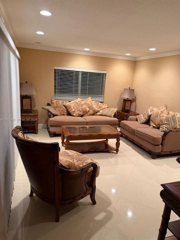 830 NE 20th Ave 3, Fort Lauderdale, FL 33304