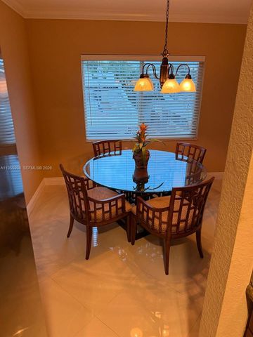 830 NE 20th Ave 3, Fort Lauderdale, FL 33304